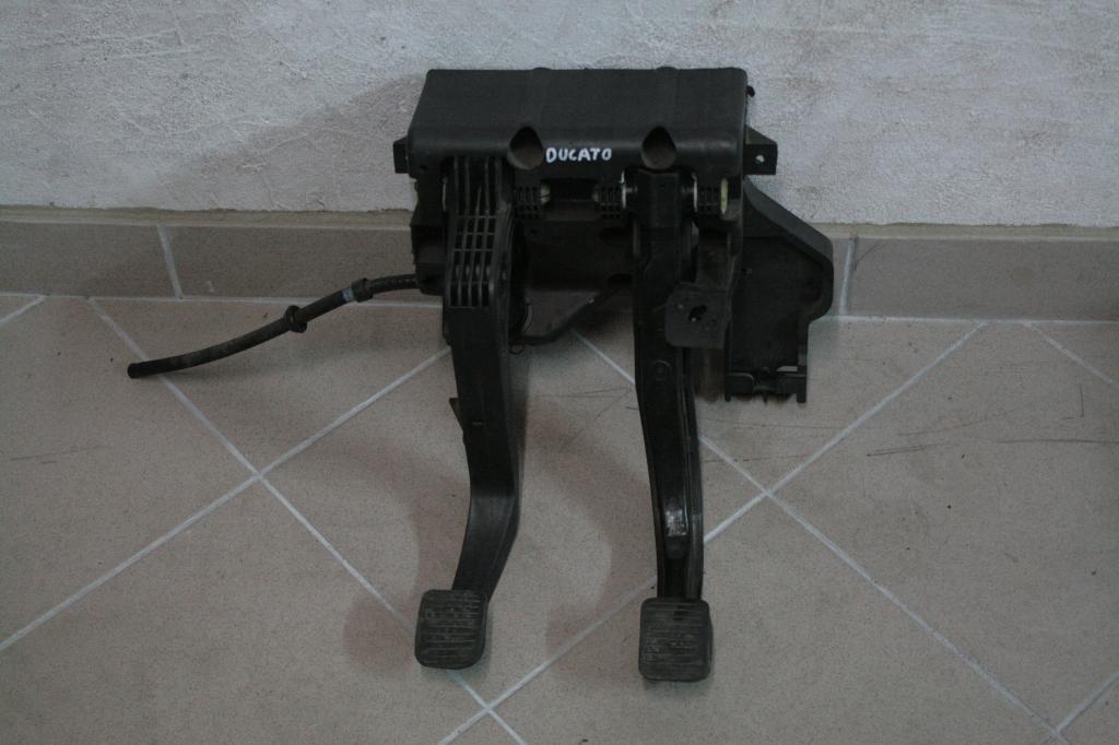 Купить Fiat ducato педаль сцепления тормоза 06-13