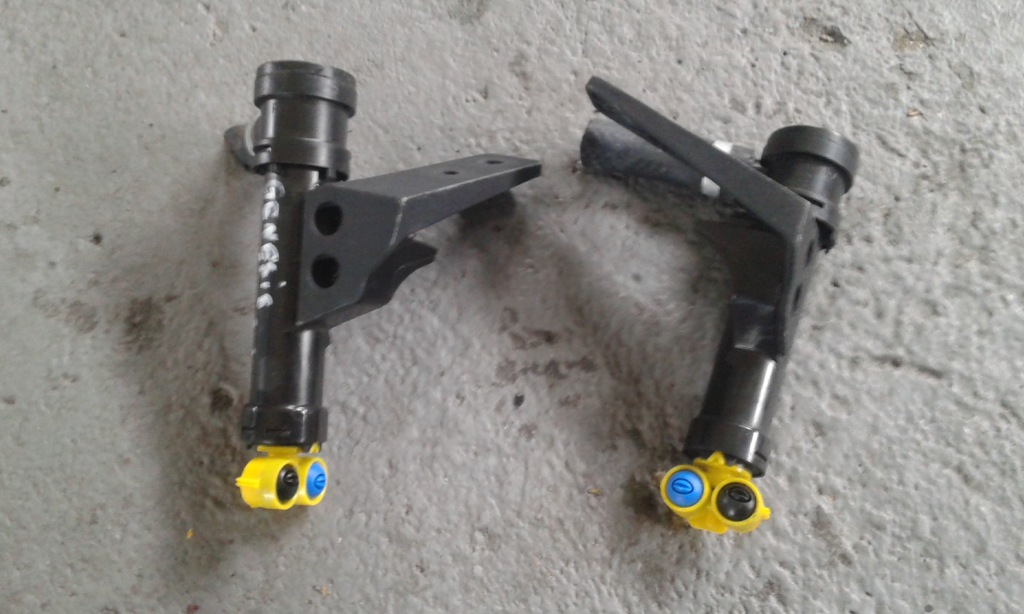 фото №1, Hyundai genesis седан 2014- омивач лампи фара фари