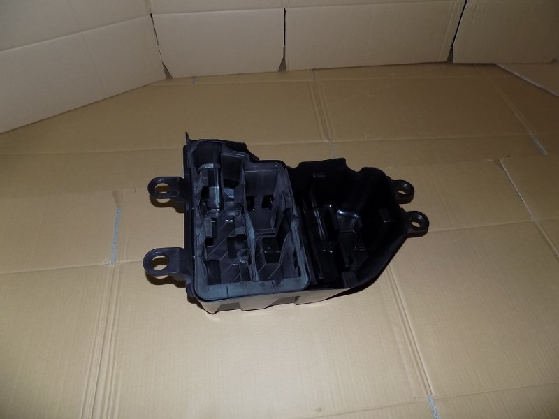 фото №1, Mercedes ml w166 коробка корпус предохранителей