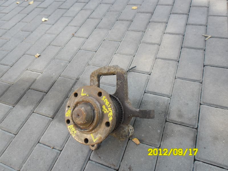 фото №1, Vw lt sprinter поворотный кулак левая правая перед