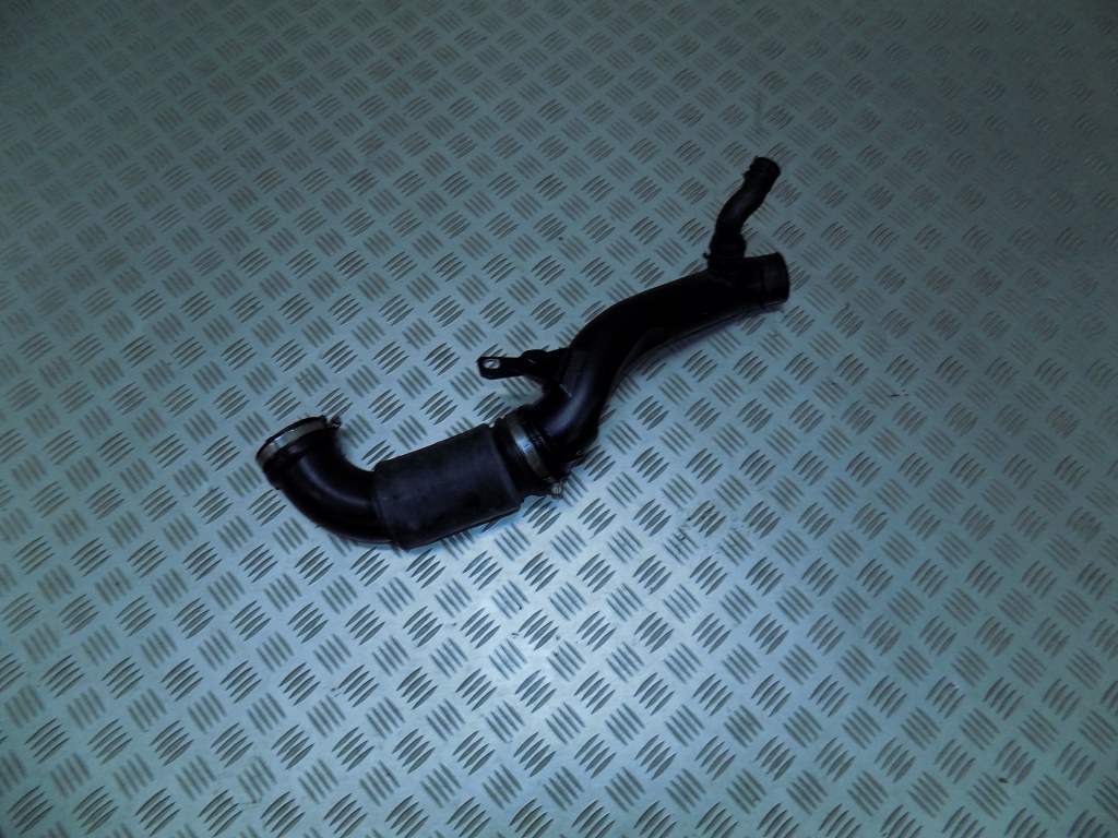 фото №1, Land 15 rover discovery 4 iv 3.0d труба шланг waz