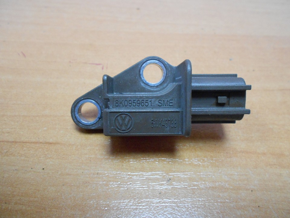 фото №1, Датчик датчик удару audi a5 a-5 8t0