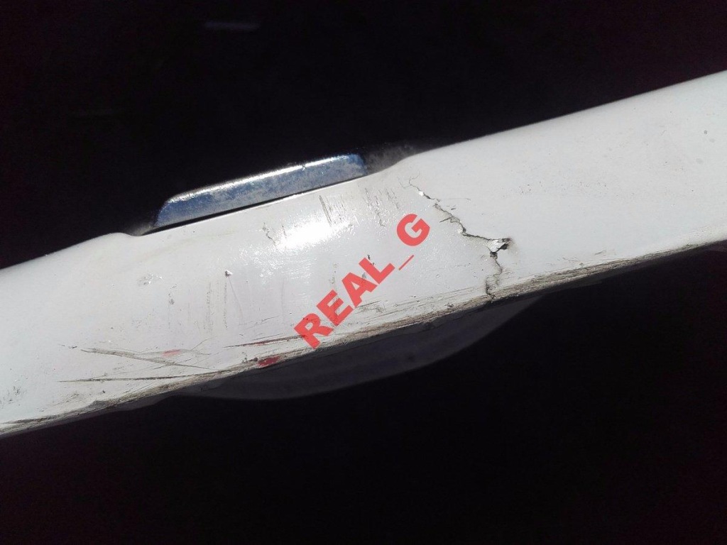 фото №2, Решётка радиатора капот renault premium dci