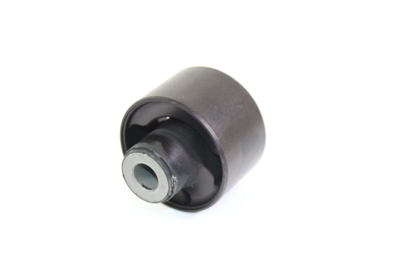 фото №1, Toyota hiace 95- втулка кронштейн мост задняя задний