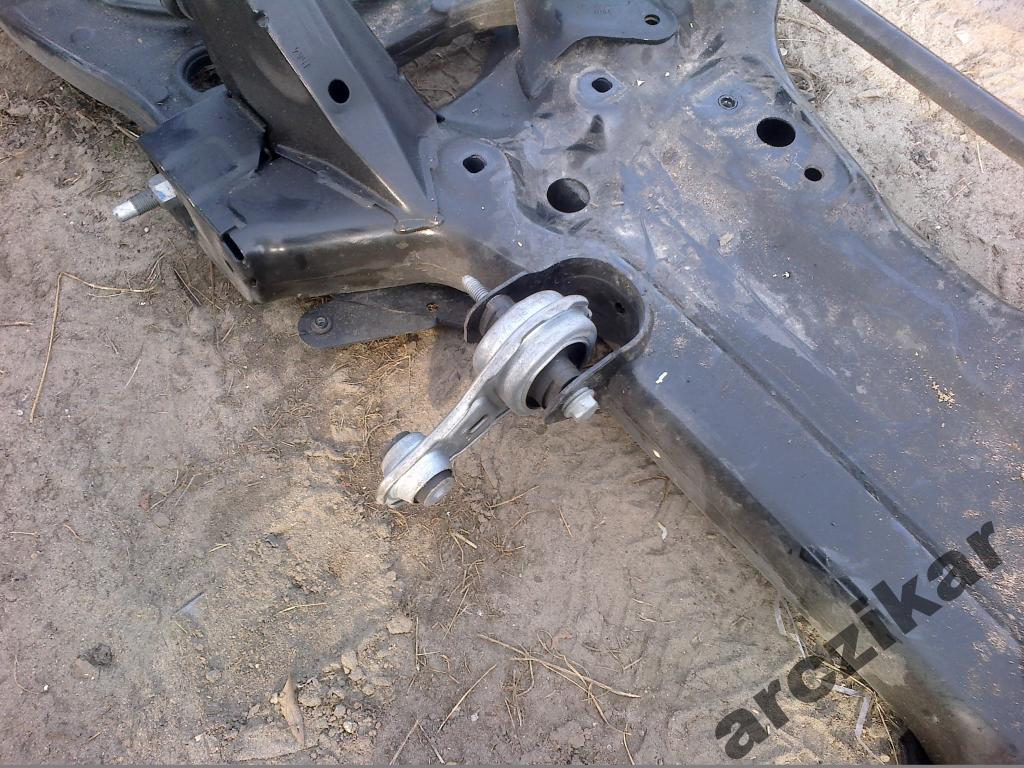 фото №2, Кронштейн кронштейн подушка коробки renault master 10-