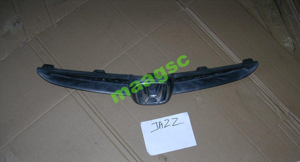 фото №1, Honda jazz 02-04 решітка радіатора решітка радіатора