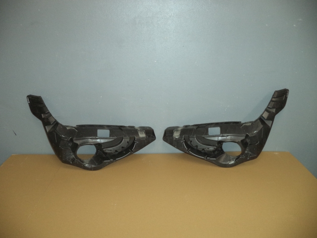 фото №1, Bmw x1 e84 lift напрямна кронштейн праве протитуманна фара