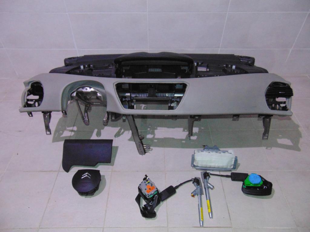 фото №1, Панель приладів консоль подушка безпеки air bag citroen c4 picasso