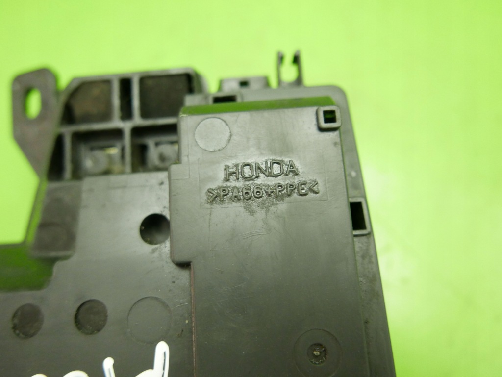 Коробка предохранителей honda accord v 2.2 16v 93- Доставка