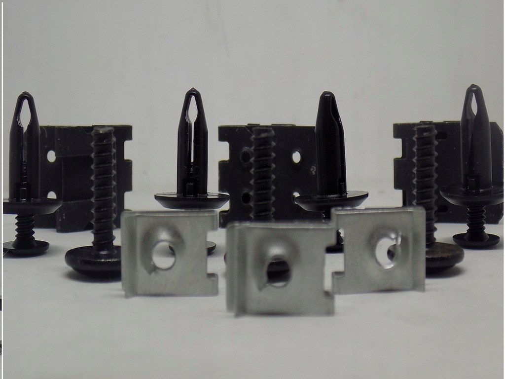 фото №4, Ford mondeo mk3 00- набір кліпси захист бампера