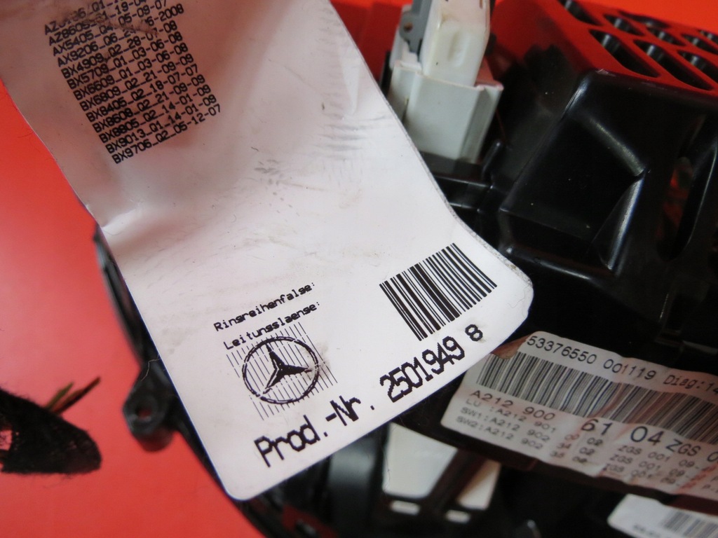 фото №9, Mercedes w207 2.2 cdi счетчик приборная панель a2129006104 eu