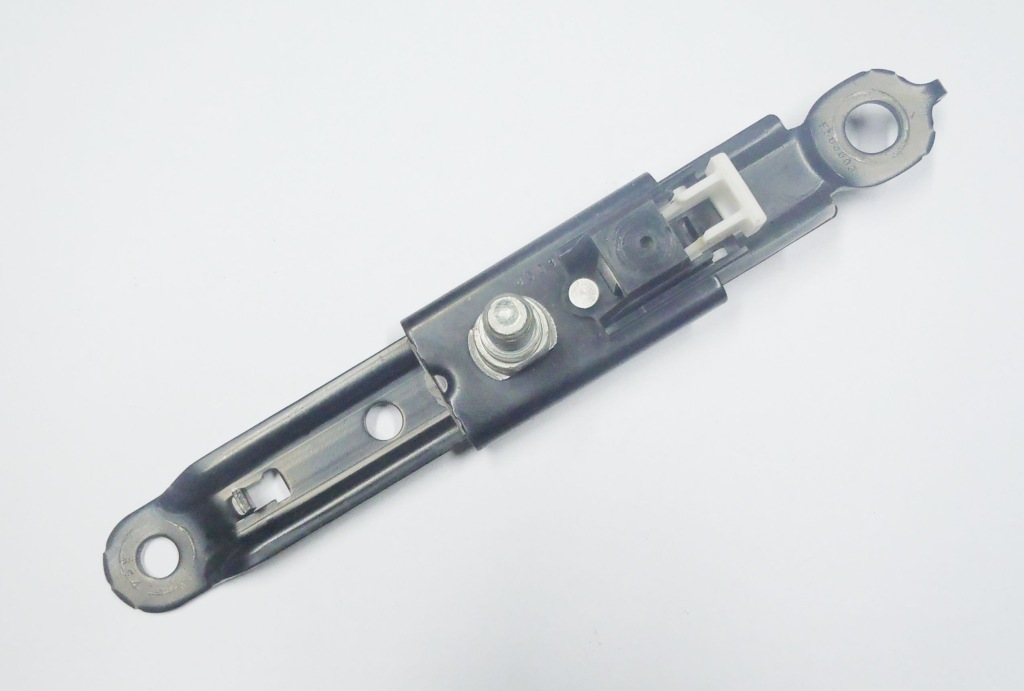 Купити Auris 06-18 avensis t27 напрямна регулювання поперечина