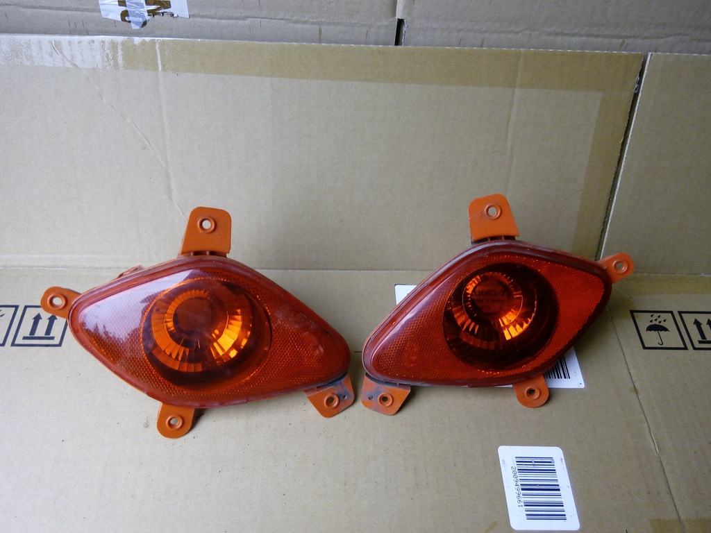 фото №1, Hyundai i10 2014-- права лампа вживаний