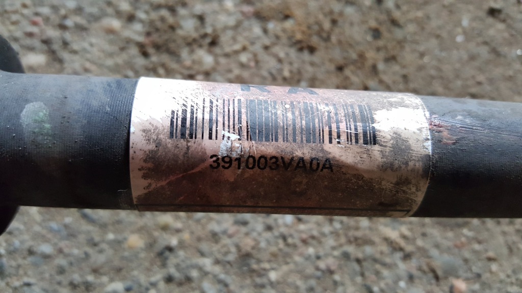 Nissan note e12 приводной вал правый  1.2i Цена