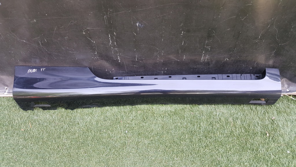 фото №1, Поріг молдинг audi tt 8j0 правий права сторона