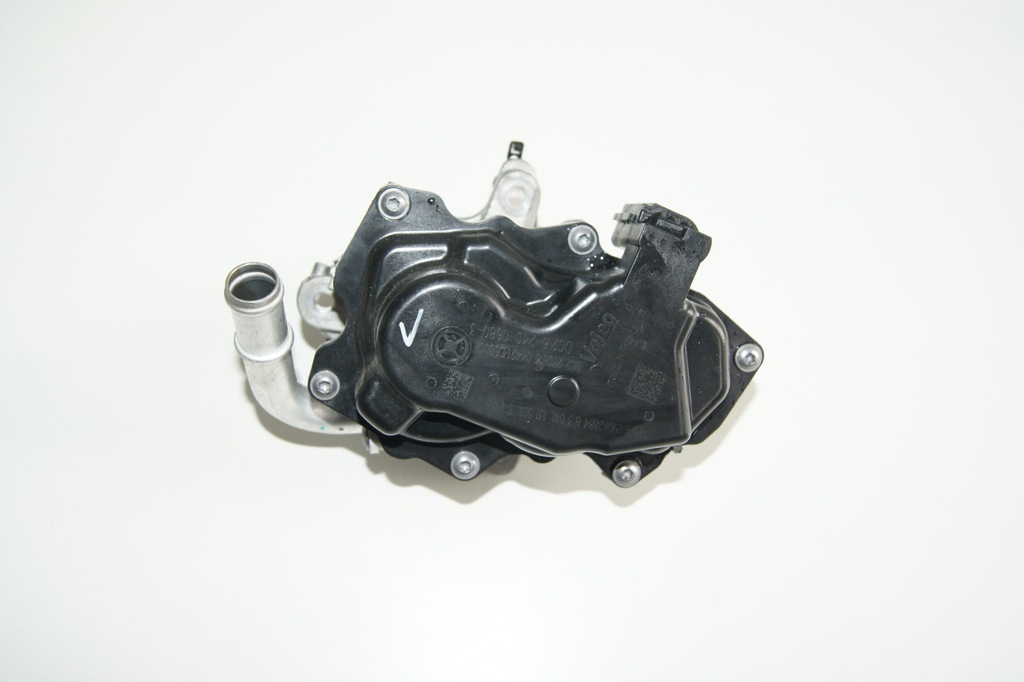 фото №1, Gd vw arteon 2.0tdi клапан egr 04l131501s