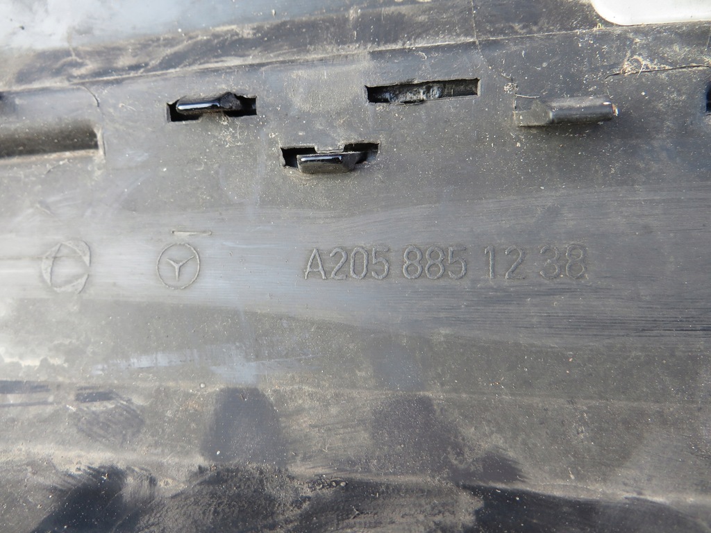 фото №11, Mercedes w205 amg спойлер накладка дифузор задня