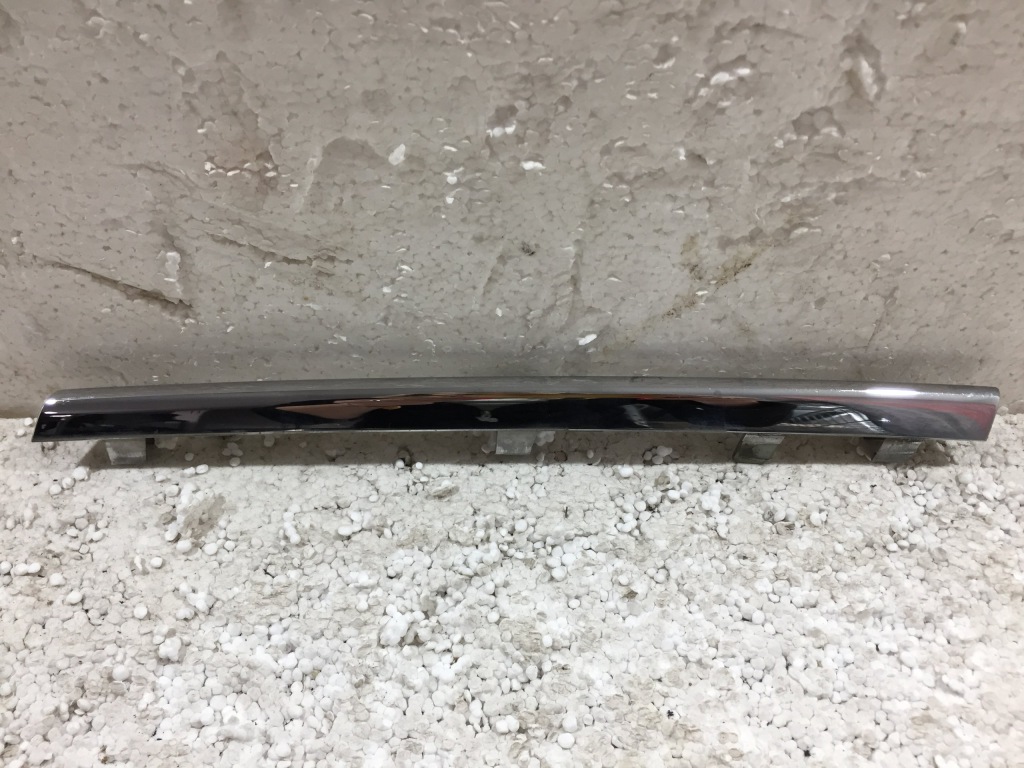 Купити Mercedes a klasa w169 рестайлінг  молдинг решітка хром оригінал