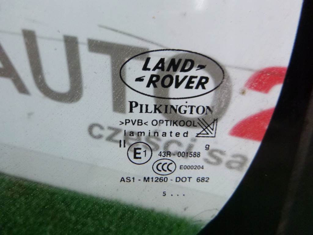 Land rover discovery 3 стекло передняя лобовое Цена