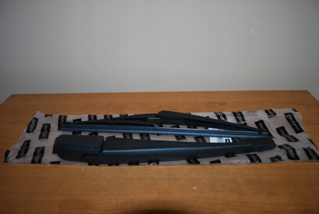 фото №2, Щетка дворники задняя рычаг задние renault clio ii