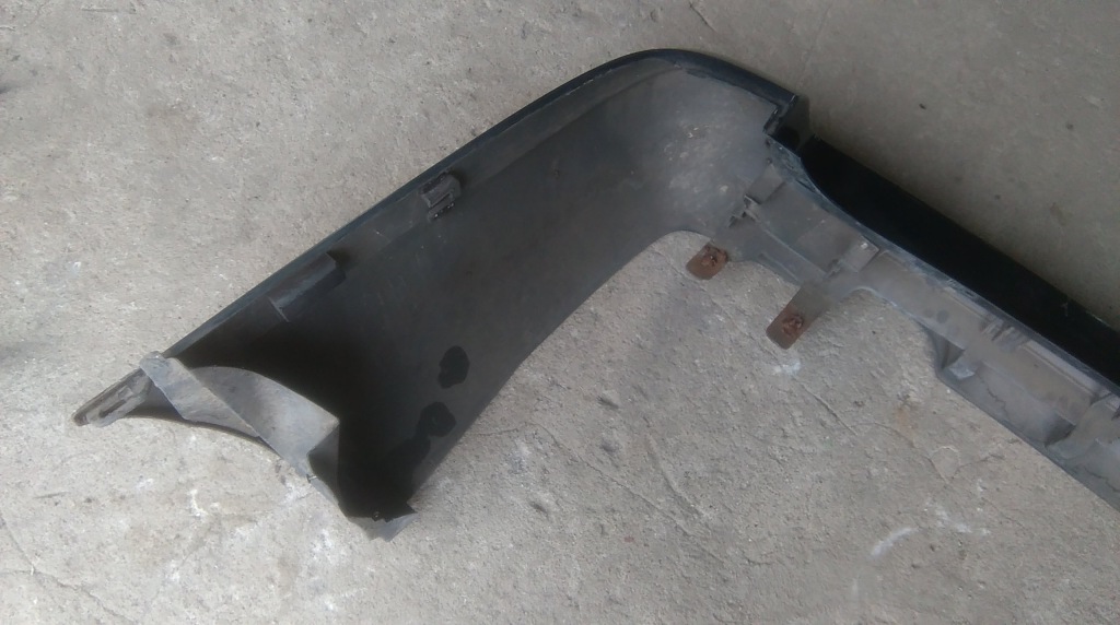 Mazda 626 универсал бампер задний  задний Недорого