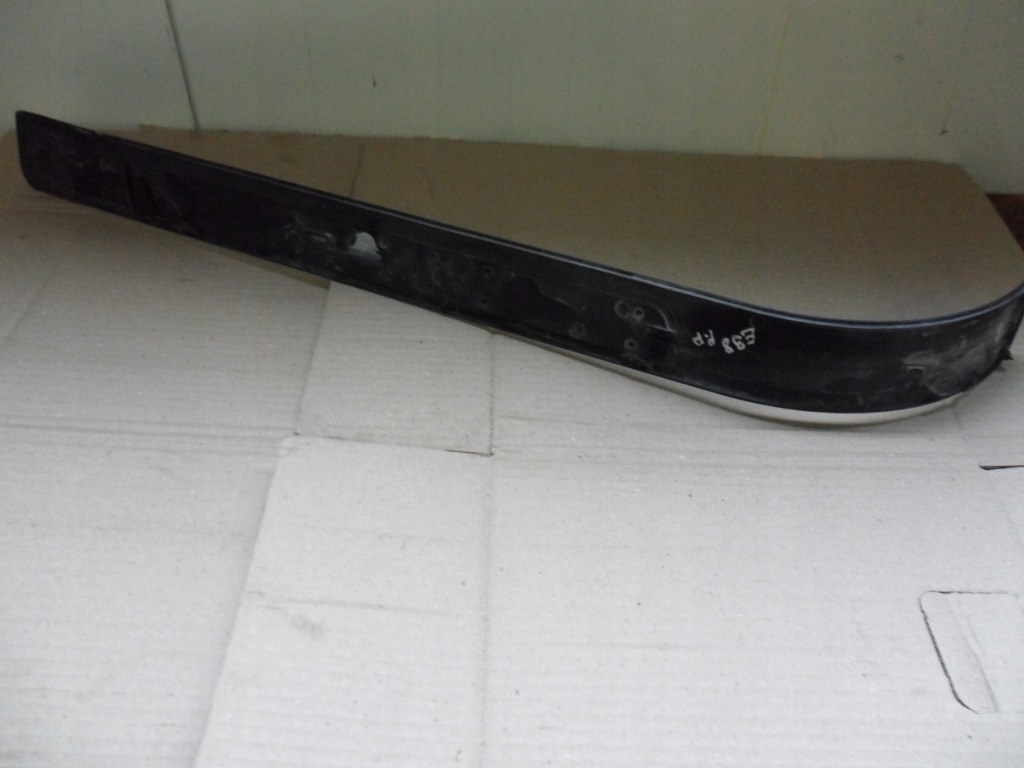 фото №2, Bmw e38 молдинг поріг внутрішня права перед