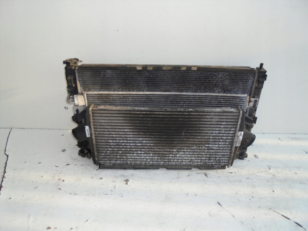 фото №1, Радиатор радиатор комплект chrysler sebring 2.0 d