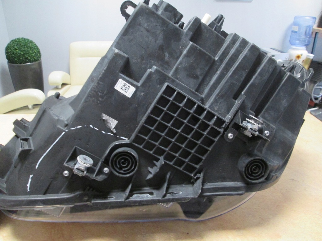 фото №6, Bmw x1 f48 лампа перед права led 7472220