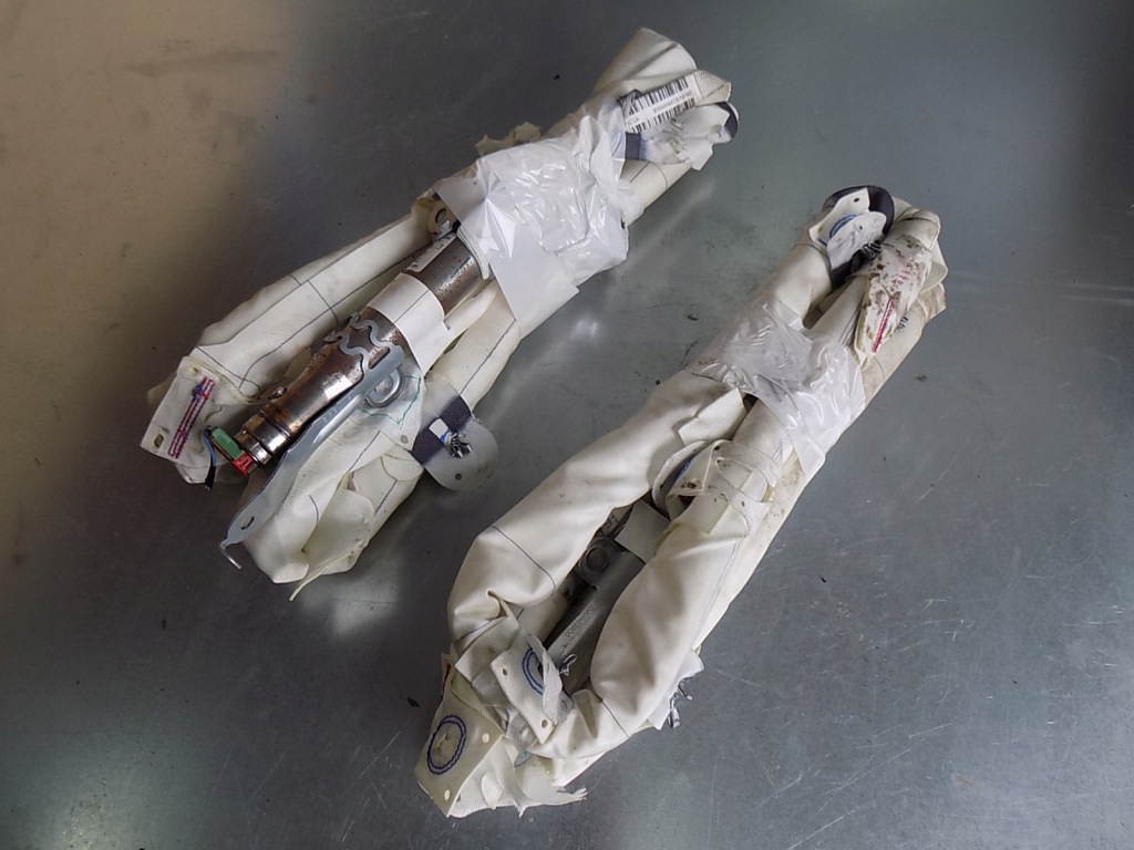 фото №1, Renault megane iv hb шторка безпеки повітряна l+p