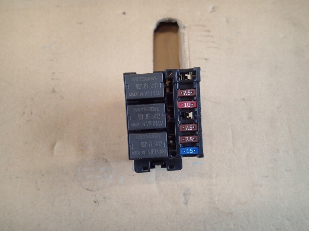 фото №1, Коробка предохранителей jazz iv 15r -