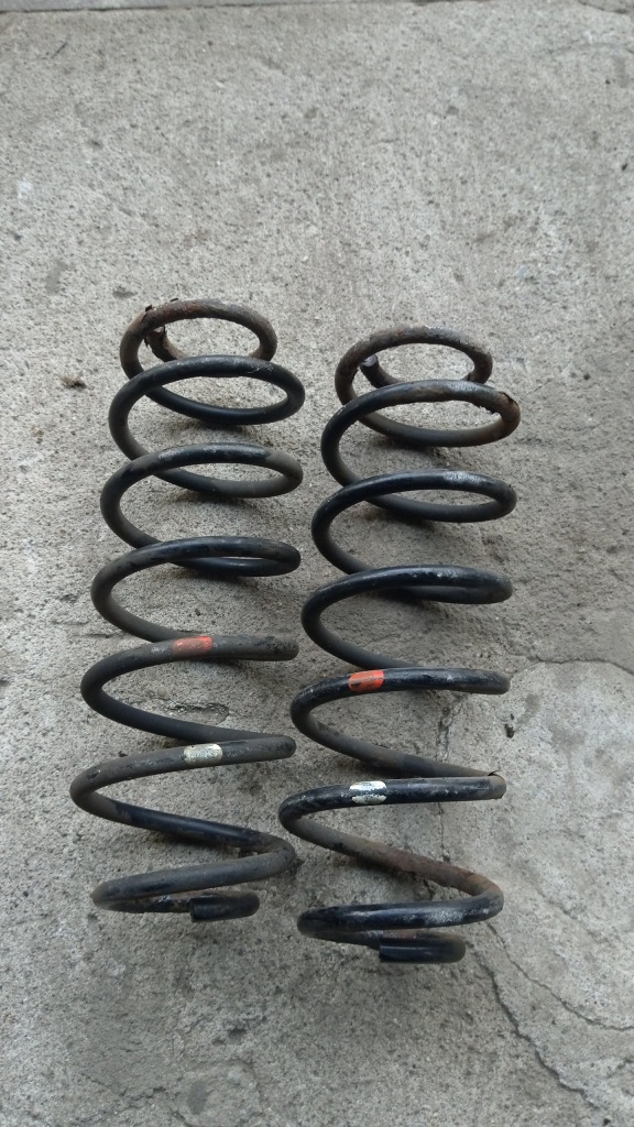 фото №1, Mazda 2 07-14 пружина задняя