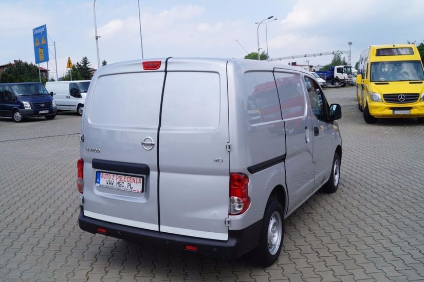 фото №6, Камера заднего вида nissan nv 200 полный sys 7cali