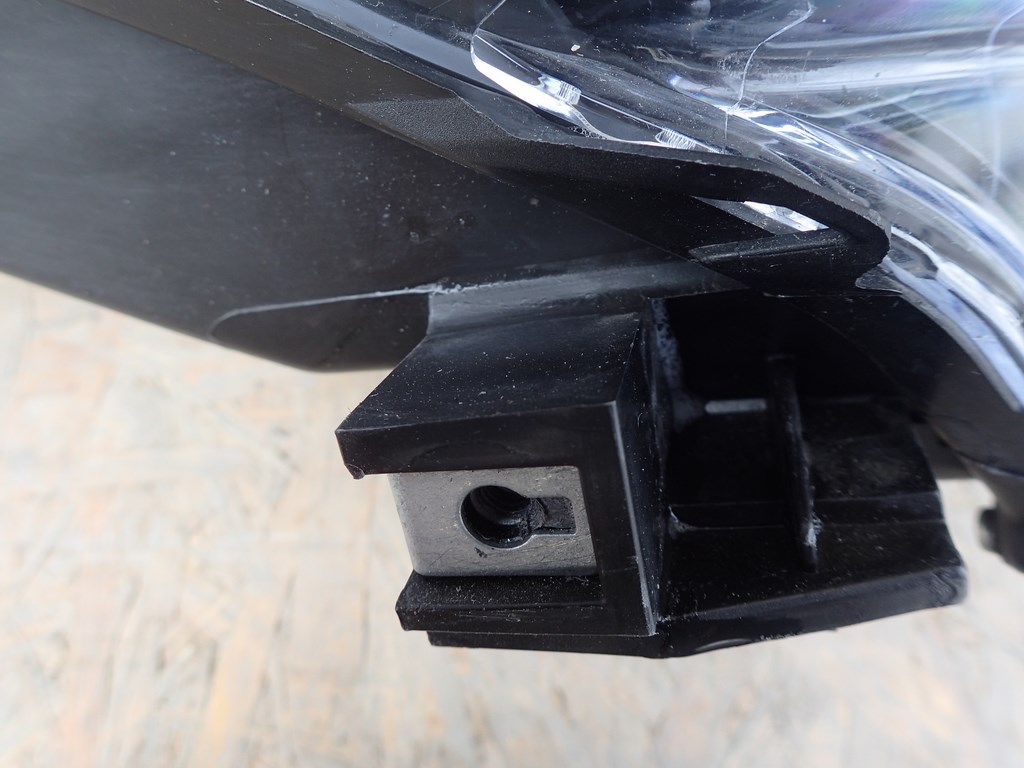 Фара правий фара правий full led toyota chr Доставка