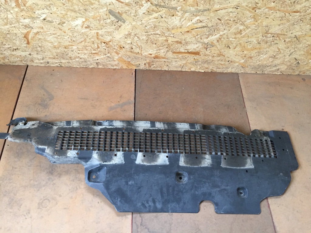 фото №1, Защита подвеска правая renault clio iii 3