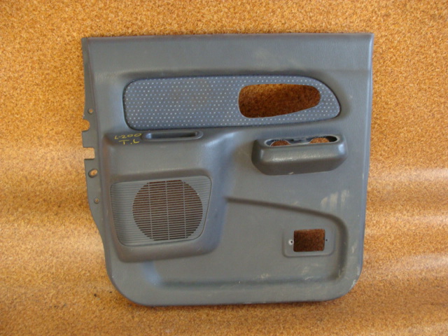 фото №1, Mitsubishi l200 04r обшивка дверь задняя левый