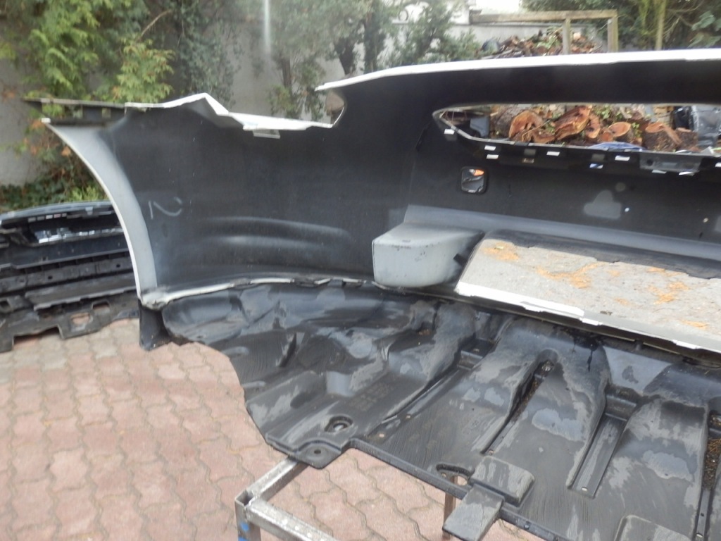 Nissan gt-r gtr бампер перед передний poznań Недорого