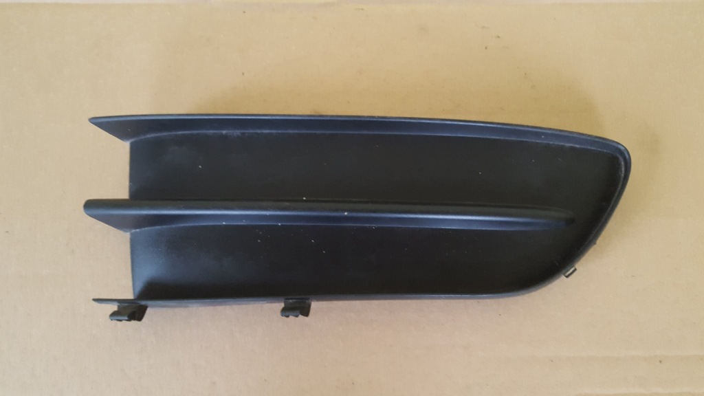 фото №1, Решётка бампера левая renault laguna ii 2