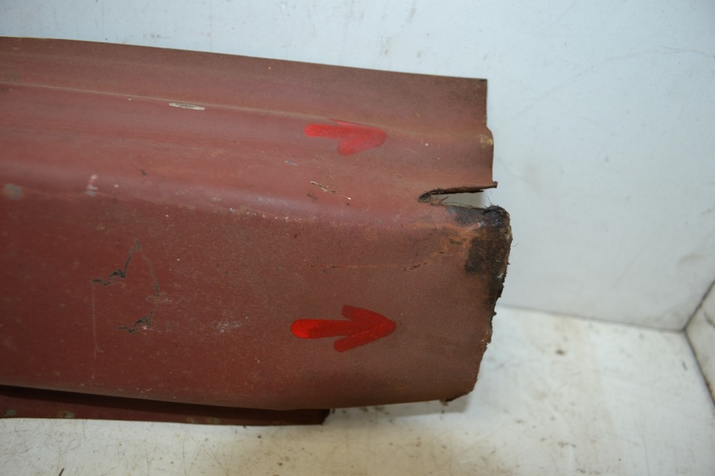 Fiat 126p порог правый  наружный часть задняя Оригинал