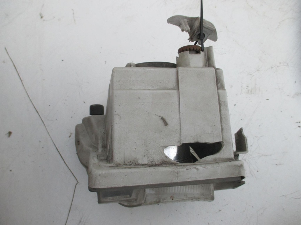 Lexus is ii 06- протитуманна фара перед правий передній w Ціна