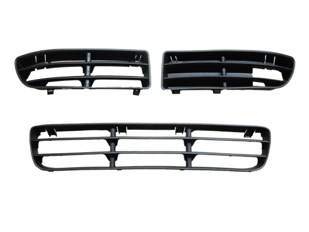 фото №1, Vw bora 1998 решётка решётки заглушки бампера l+p+ś