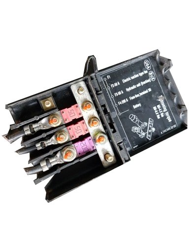 фото №1, Коробка предохранителей корпус chrysler crossfire