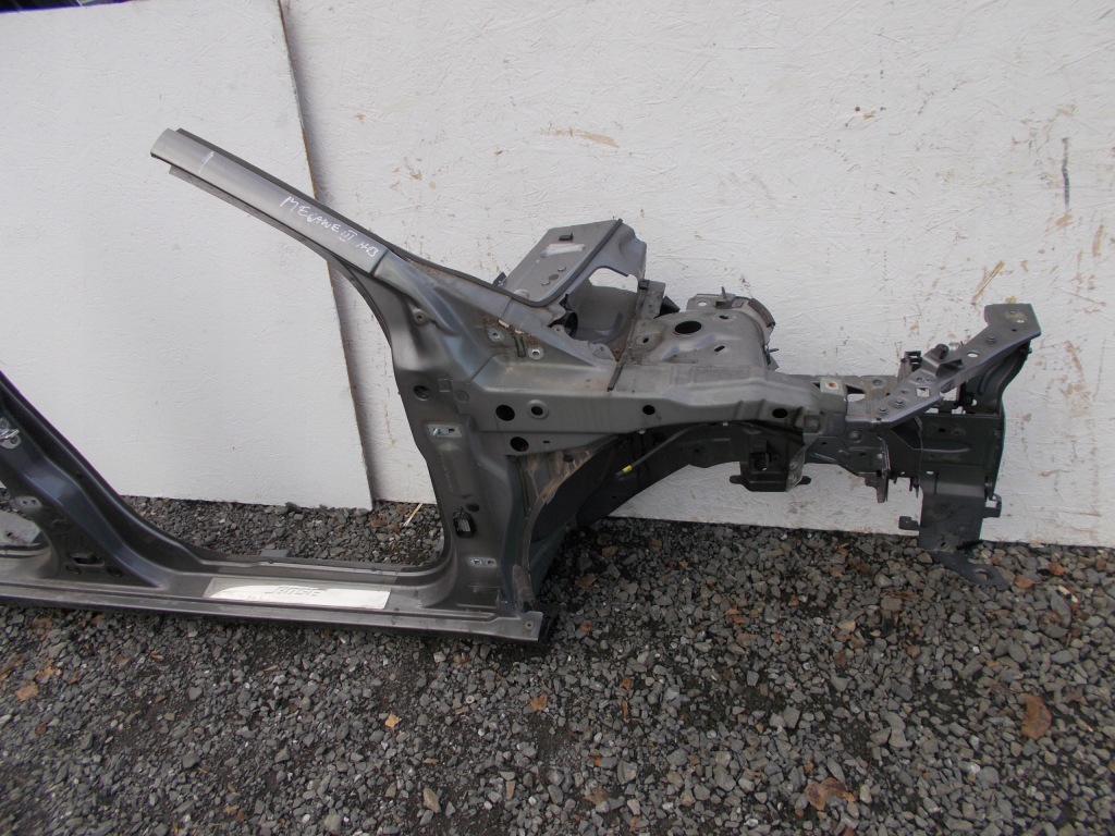 фото №4, Renault megane iii четверть порог перед правая