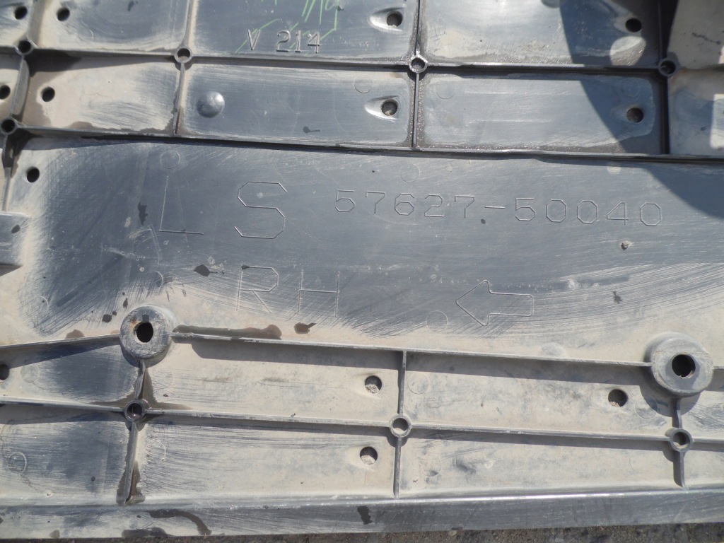 Захист підвіска права задній lexus ls ls460l 12-17 Доставка