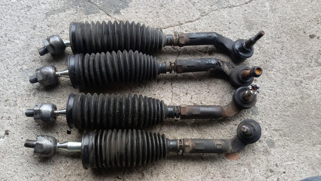 фото №1, Mazda 5 05-10 тяга кермовий