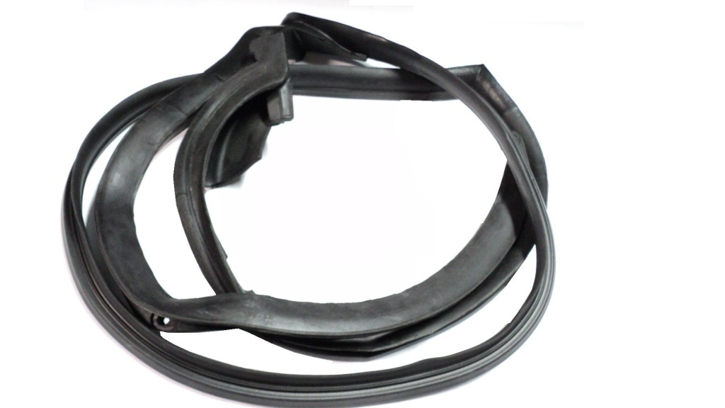 фото №1, Прокладка двері лівий задня mercedes w114 w115