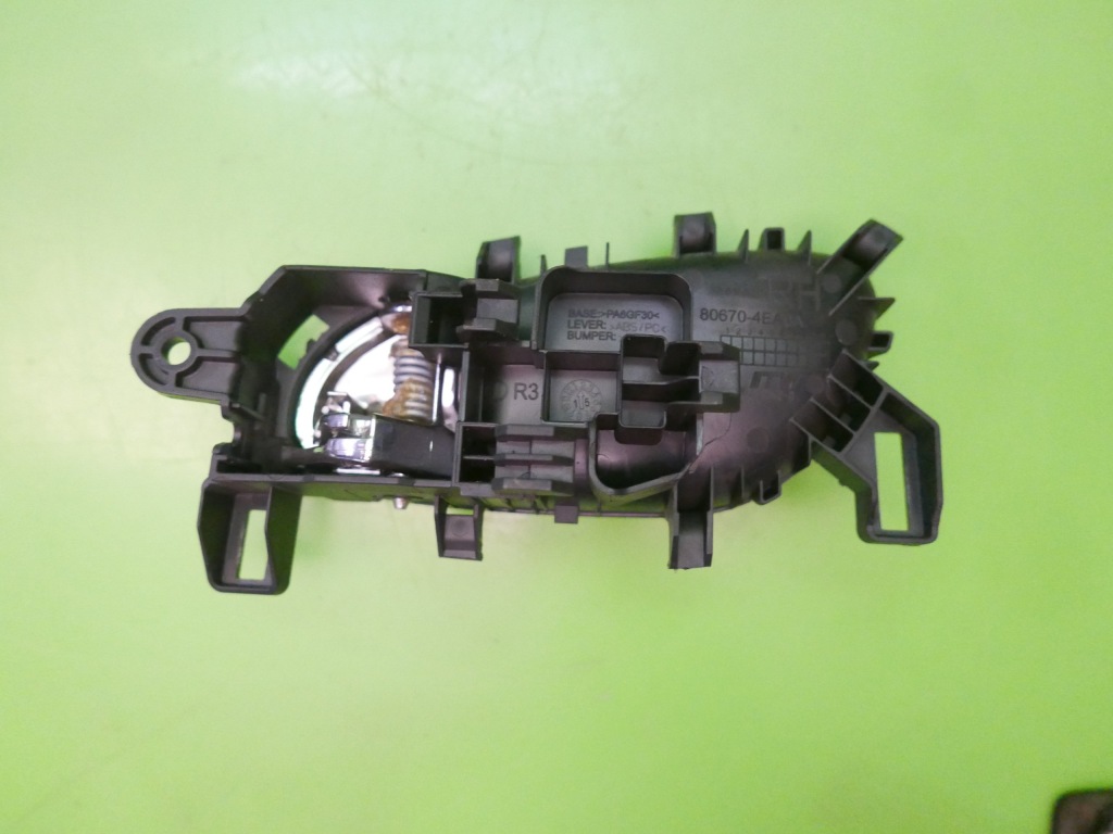 фото №8, Ручка внутрішня права перед nissan qashqai j11