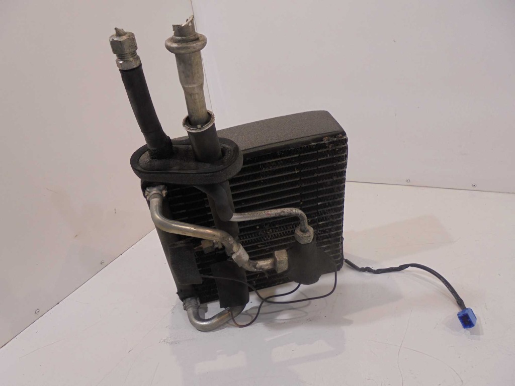 Купити Обігрівач mazda premacy 2.0