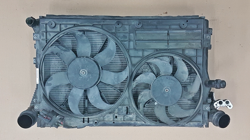 фото №1, Комплект радиатор volkswagen caddy 2.0 tdi 2003-