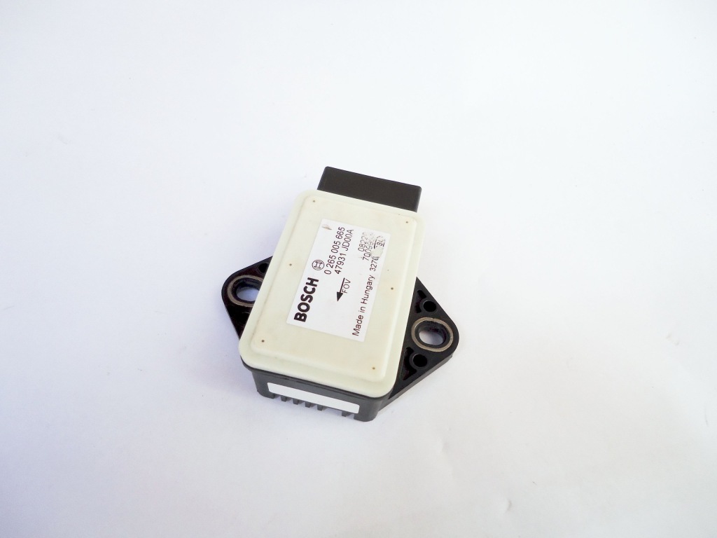 Купить Nissan qashqai juke note датчик esp