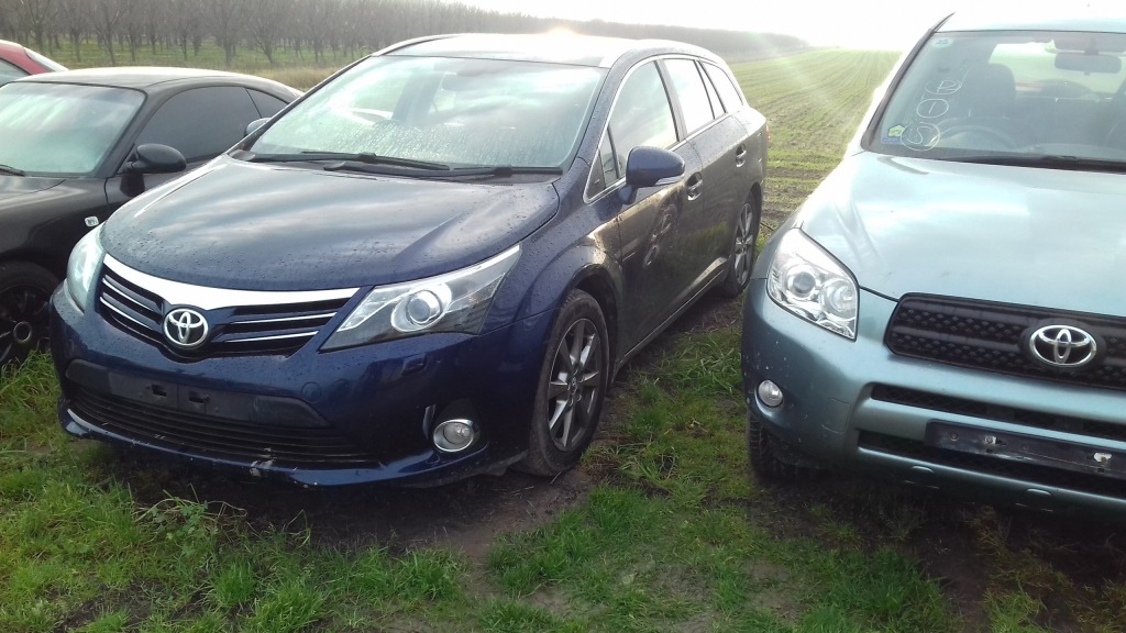 фото №8, Toyota avensis t27 lift радіо cd